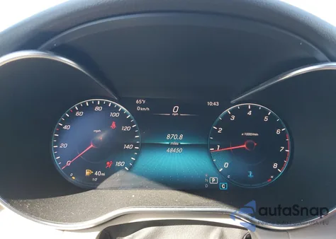 2021 Mercedes-Benz C 300 z USA, uszkodzony, nr VIN W1KWF8DB6MR650574